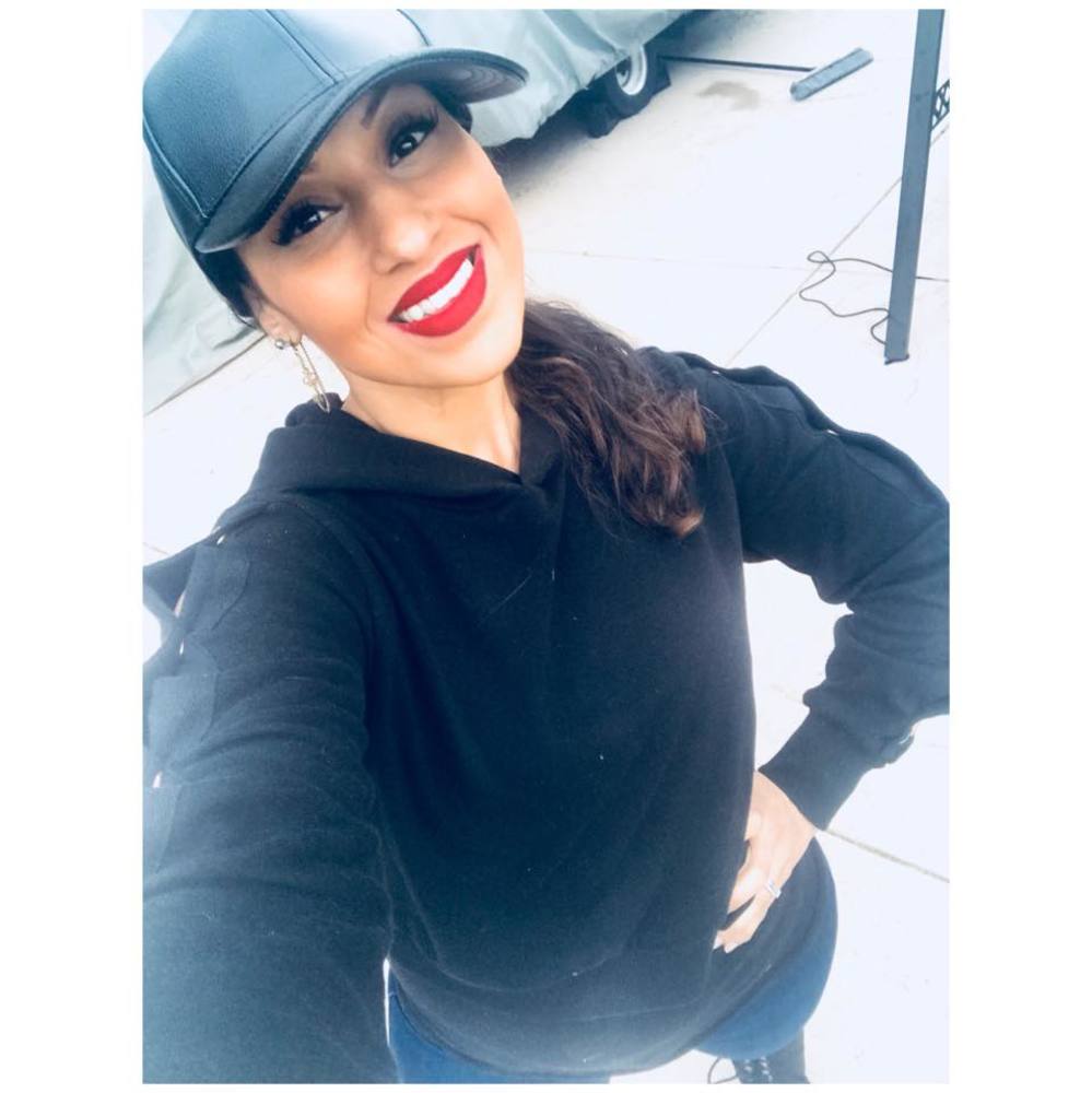 Meet your Posher, Raquel